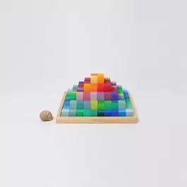 GRIMM`S Kleine Stufenpyramide: im Holzrahmen - Holzspielzeug Profi